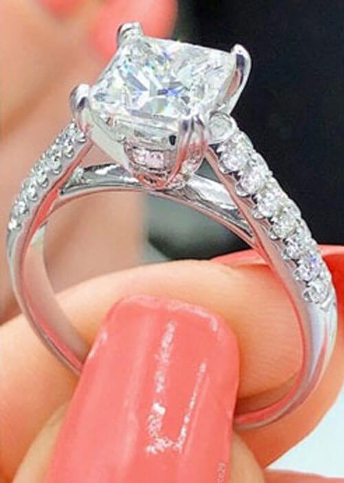 Pick Ring